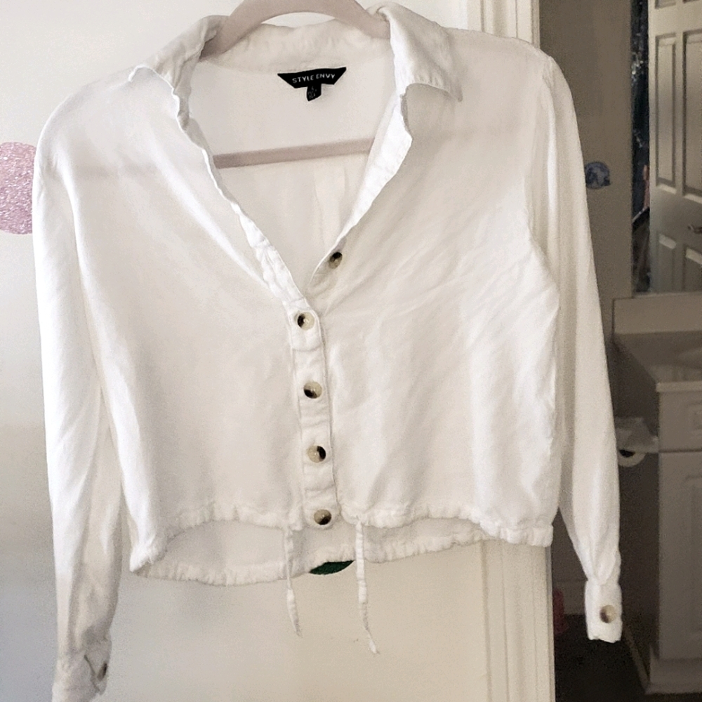 Very good condition crop top blouse size large